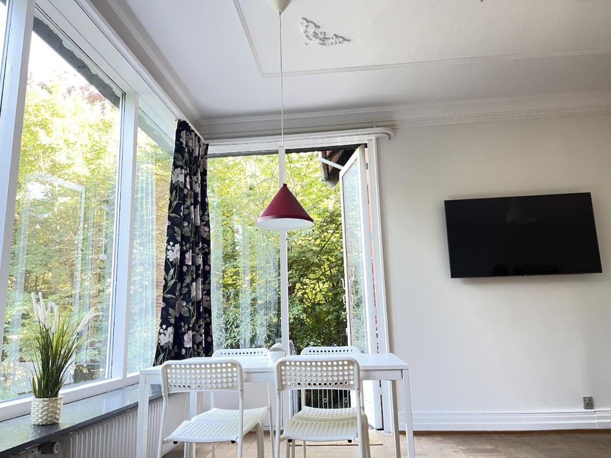 Aday - Aalborg Mansion - Studio With Terrace And Garden מראה חיצוני תמונה
